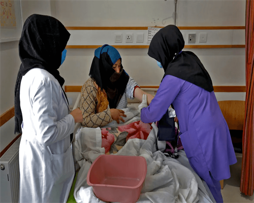 代孕宝宝地址-移植后卧床时间与妊娠结局有什么关系胚胎移植后是不是一定要卧床休息